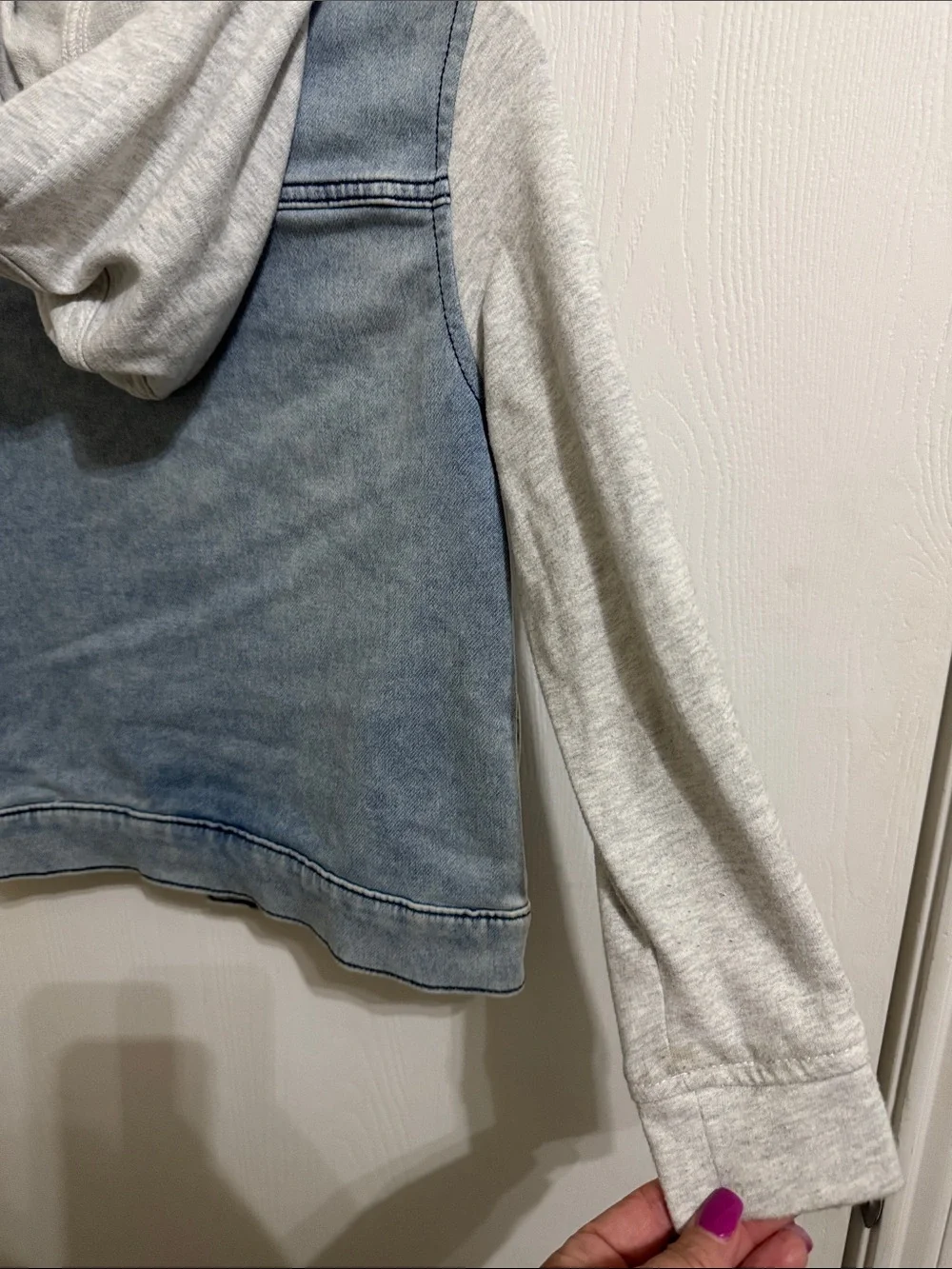 Children’s Denim Art Class Denim Jacket Fleece Sleeves Hood Button Up Small 6-7